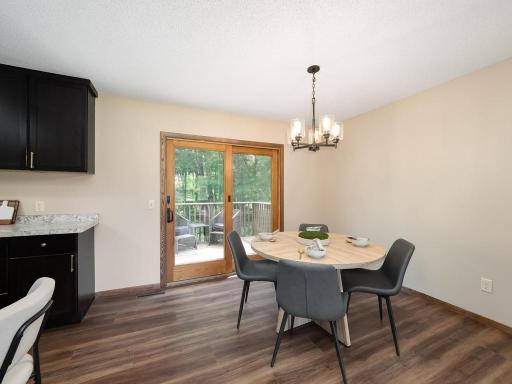 022-022-Dining Room-1024x768.jpg