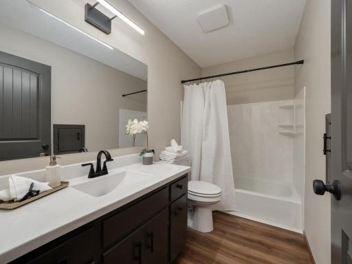 029-025-Bathroom-1024x768.jpg