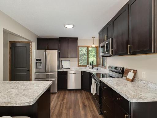 025-031-Kitchen-1024x768.jpg