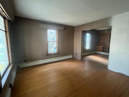 09 living room.JPG