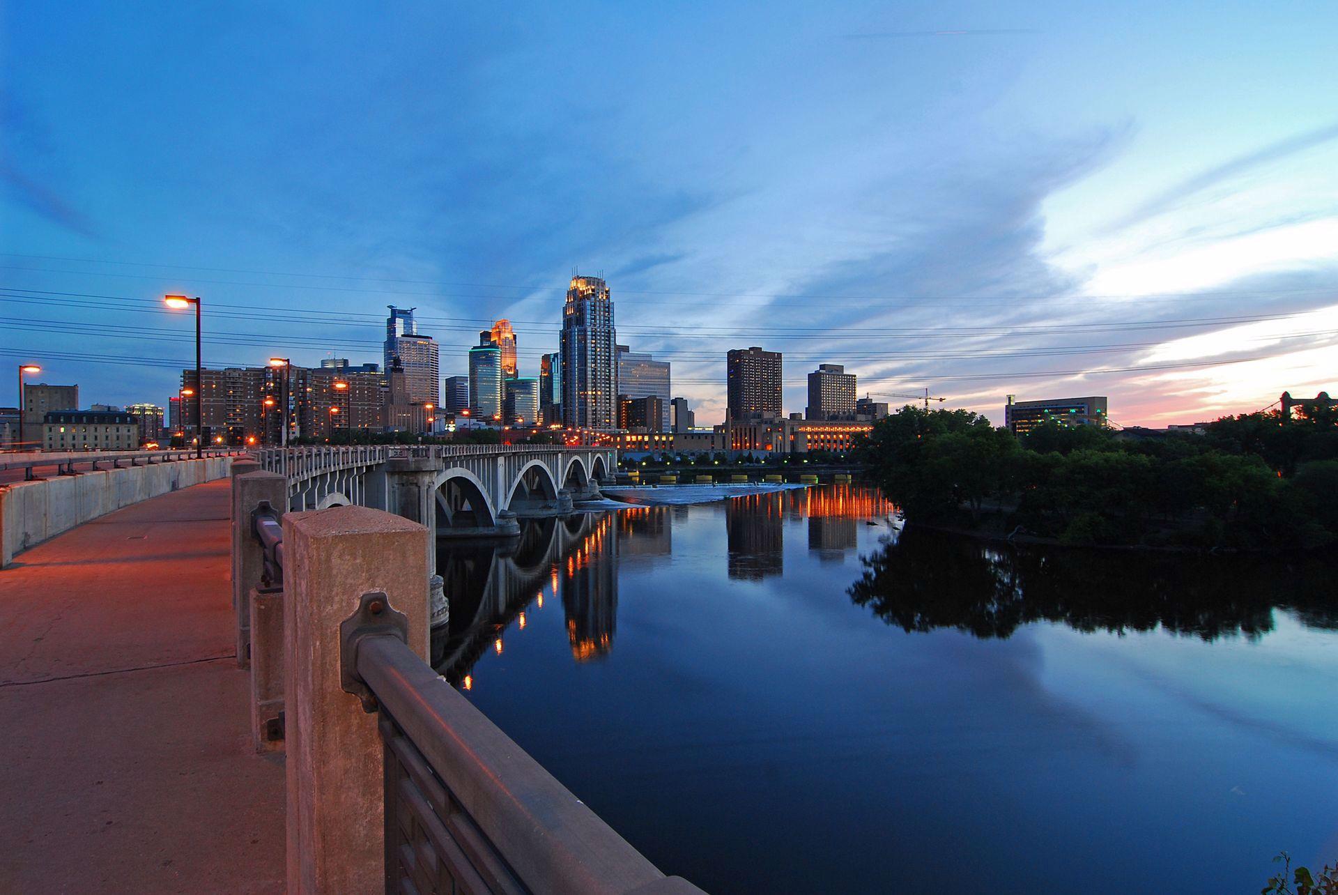 The skyline reflected in the Mississippi