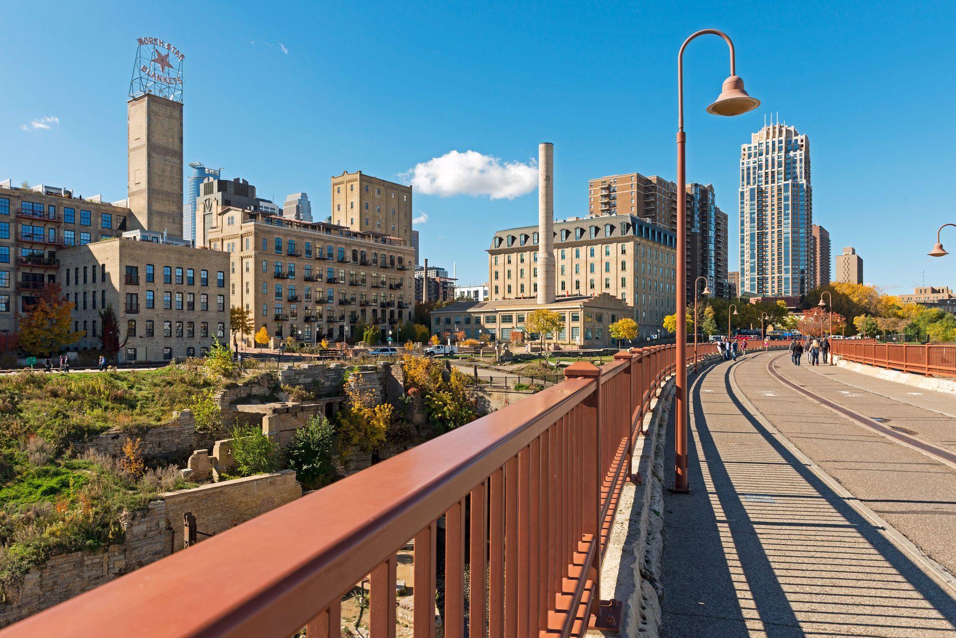 The Stone Arch Bridge deck in autumn