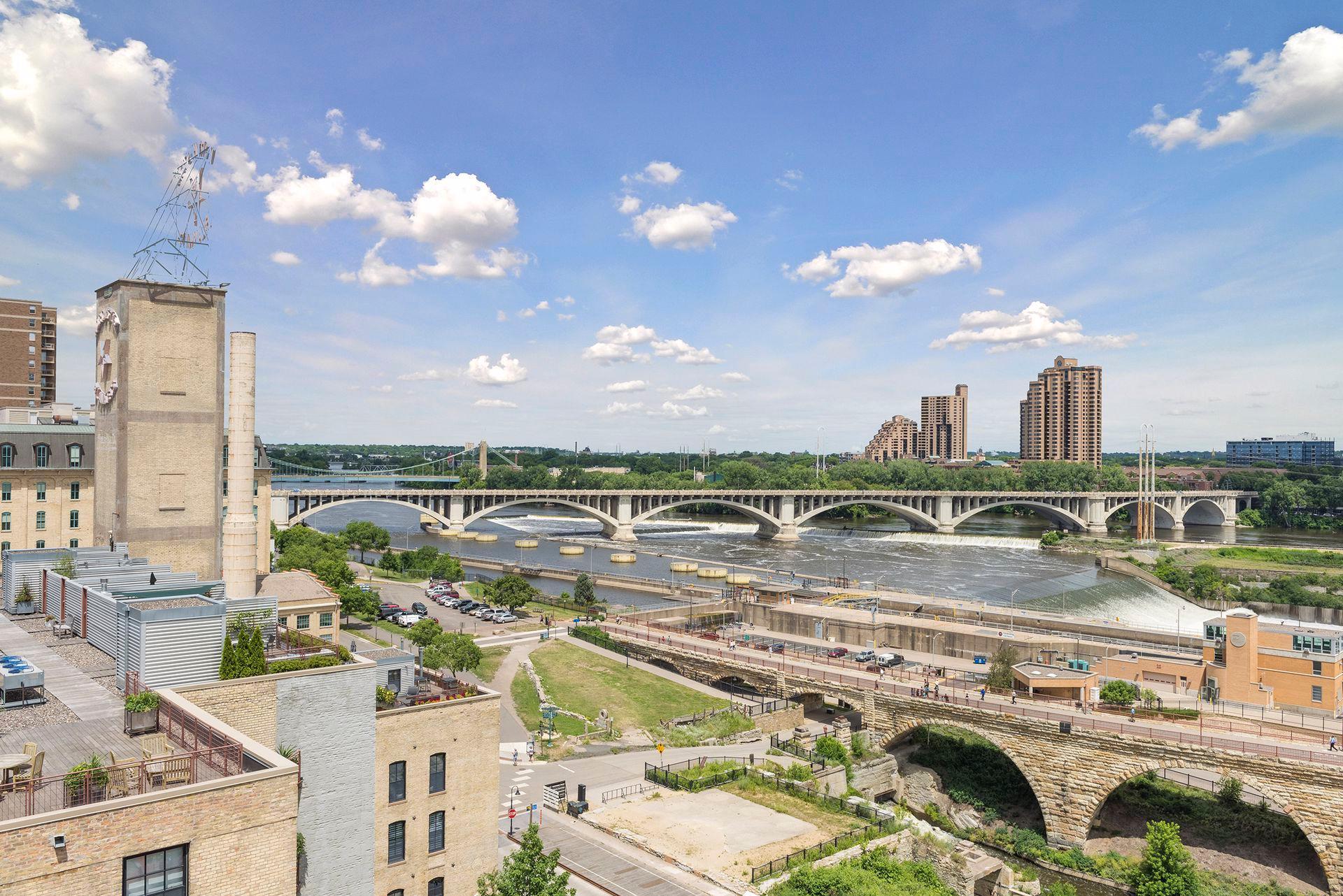 The riverfront and the Mill District