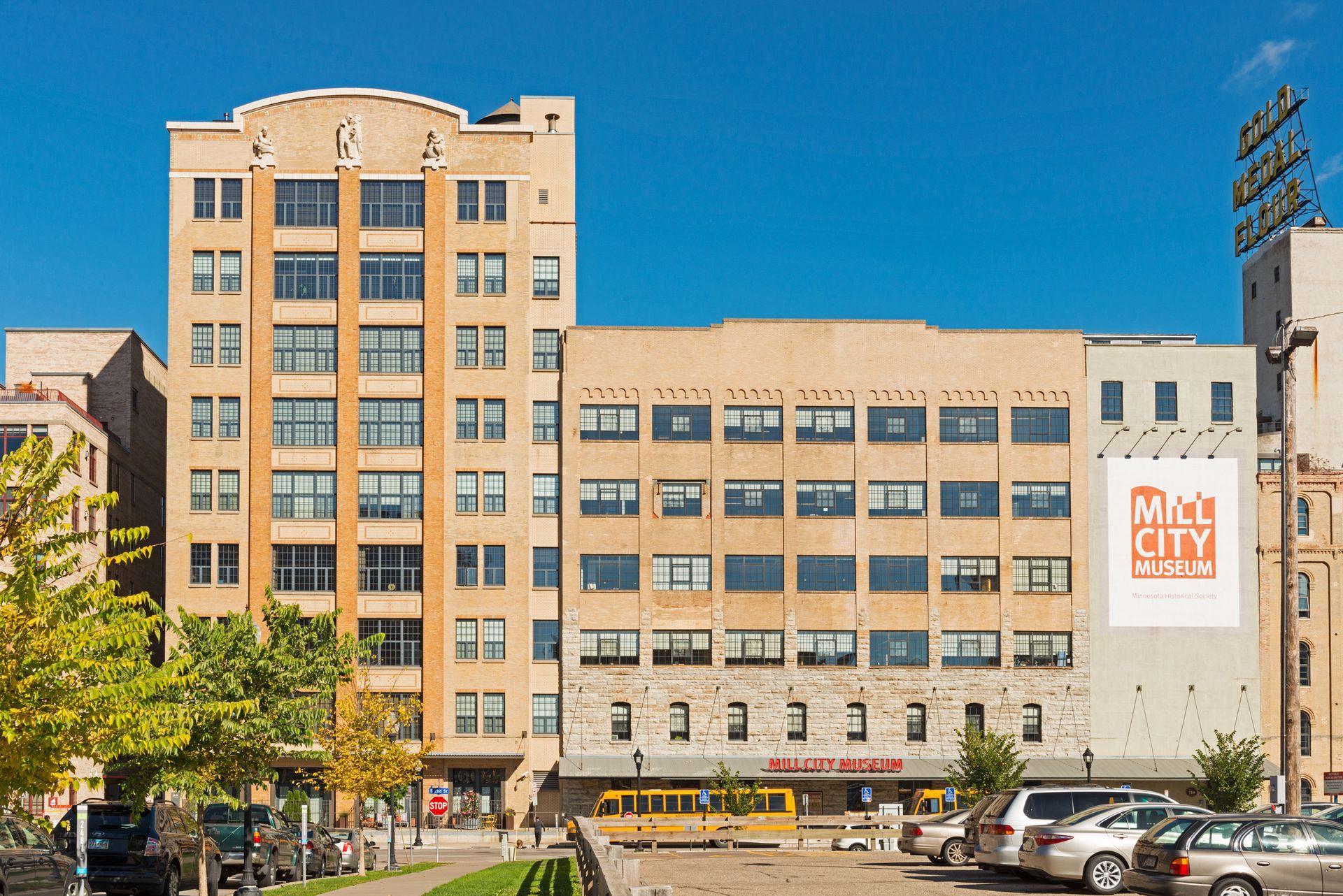 Washington Avenue in the Mill District