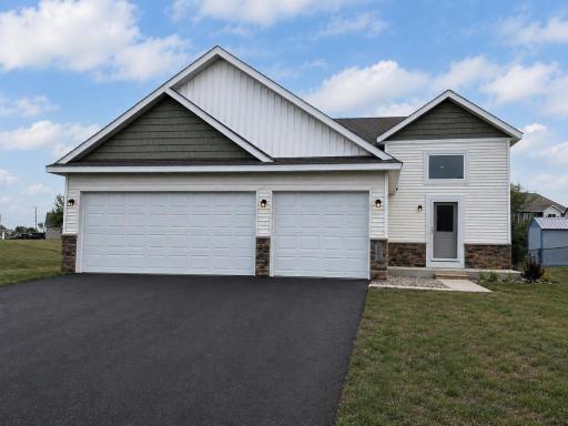 Edited Image of 2021 Legacy Drive[17] copy.jpg