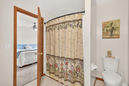 13640 Nester Court, Lindstrom, MN 55045
