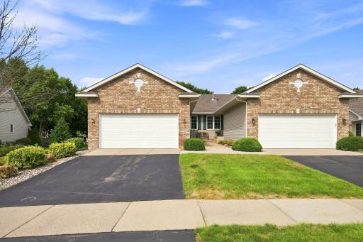 HOME! Main-level living awaits near Prior and Spring Lakes.