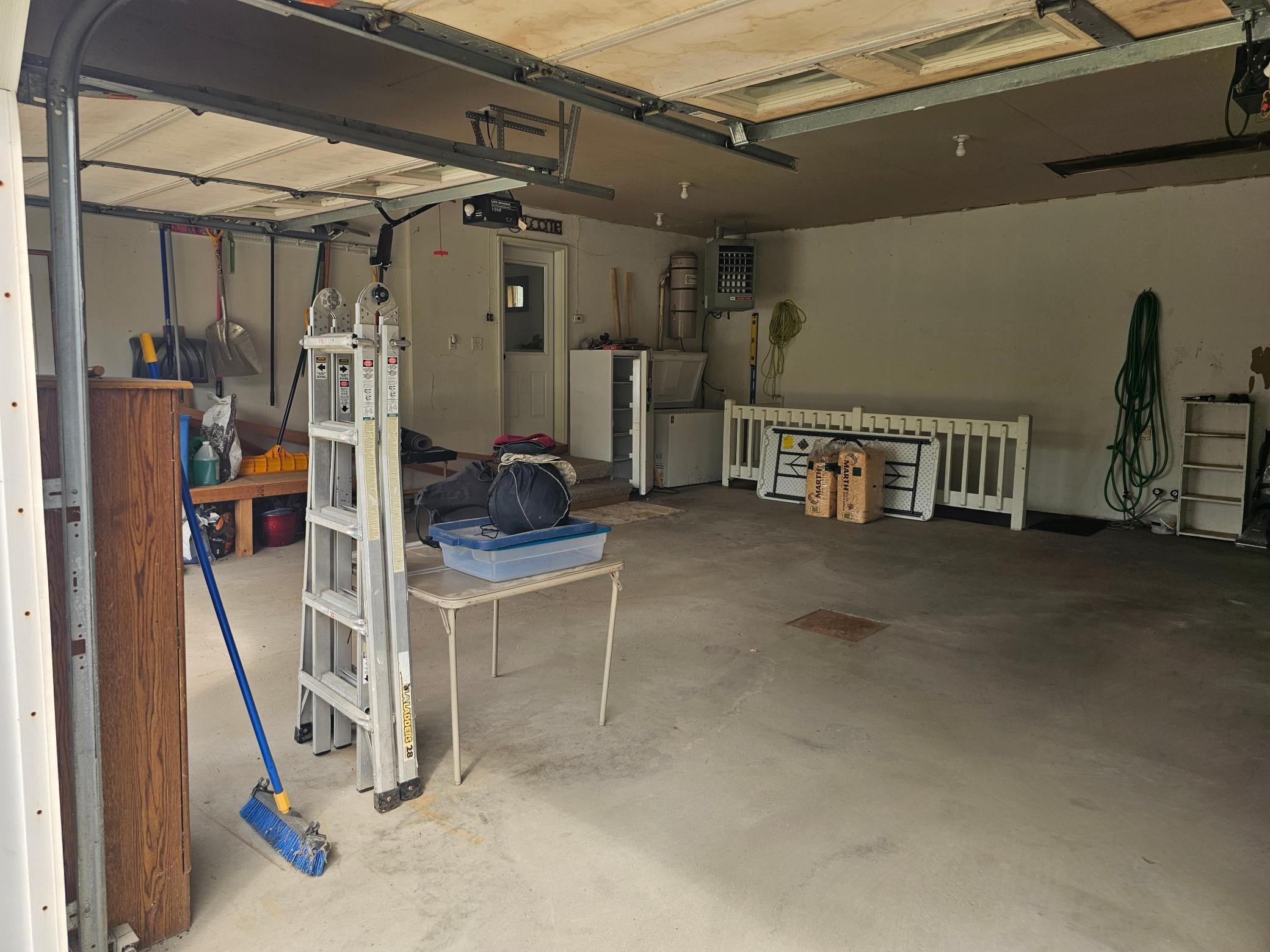Garage.jpg