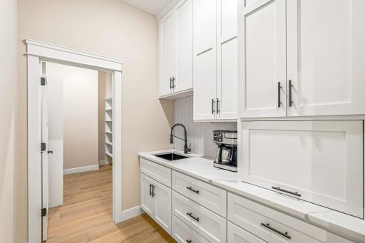 1393 Fox Ridge Trail, Hudson, WI 54016