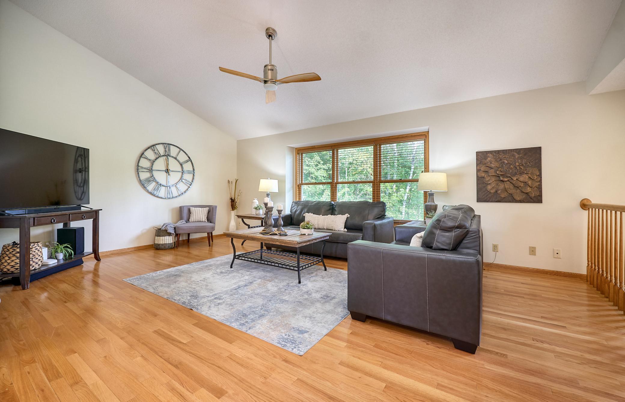Vaulted main-floor living