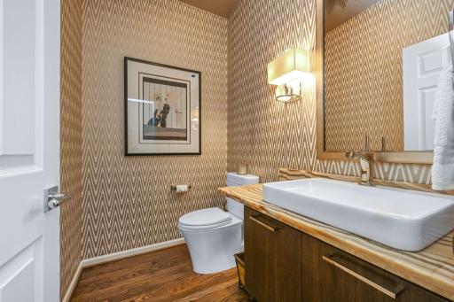 4541 Meadow Road, Edina, MN 55424