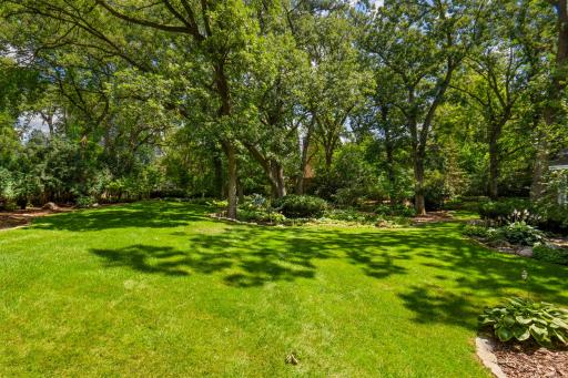4541 Meadow Road, Edina, MN 55424