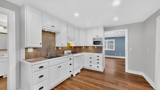 Kitchen 2