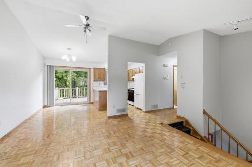 651 Dresden Drive, Chaska, MN 55318