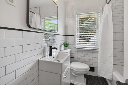 Main Floor Bathroom