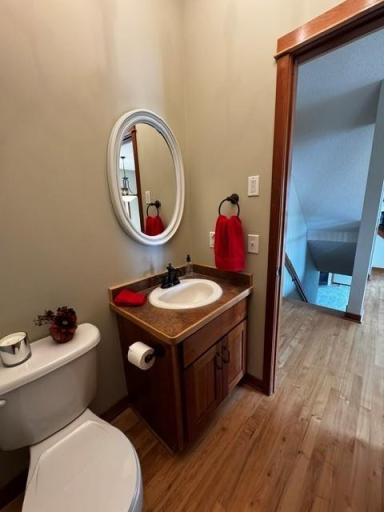 Main Floor 1/2 Bath