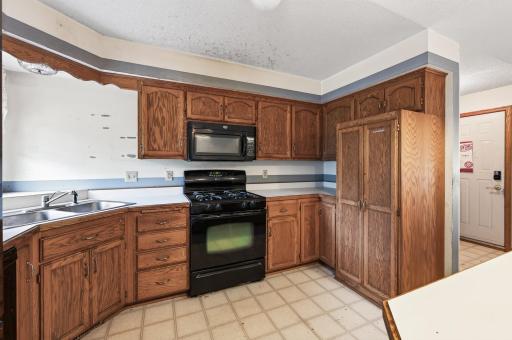 8370 59th Street N, Lake Elmo, MN 55042