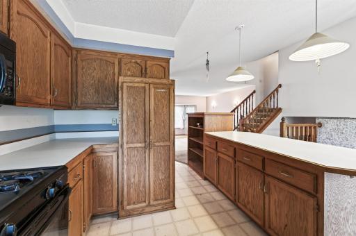 8370 59th Street N, Lake Elmo, MN 55042