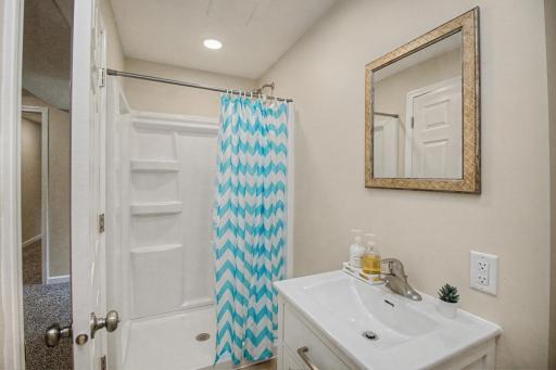 Lower level bath, no need to go upstairs