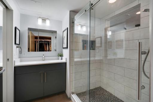 225 9th Street E, 107, Saint Paul, MN 55101