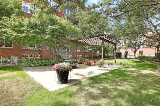 225 9th Street E, 107, Saint Paul, MN 55101