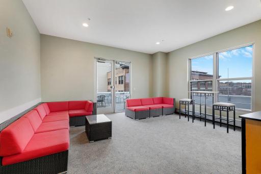 225 9th Street E, 107, Saint Paul, MN 55101