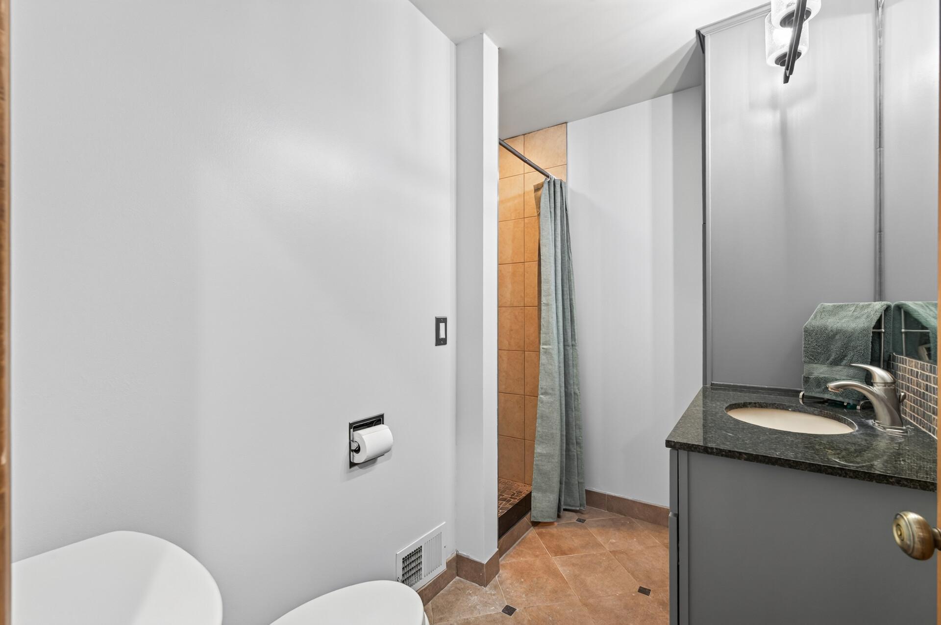 3/4 bathroom (main level)