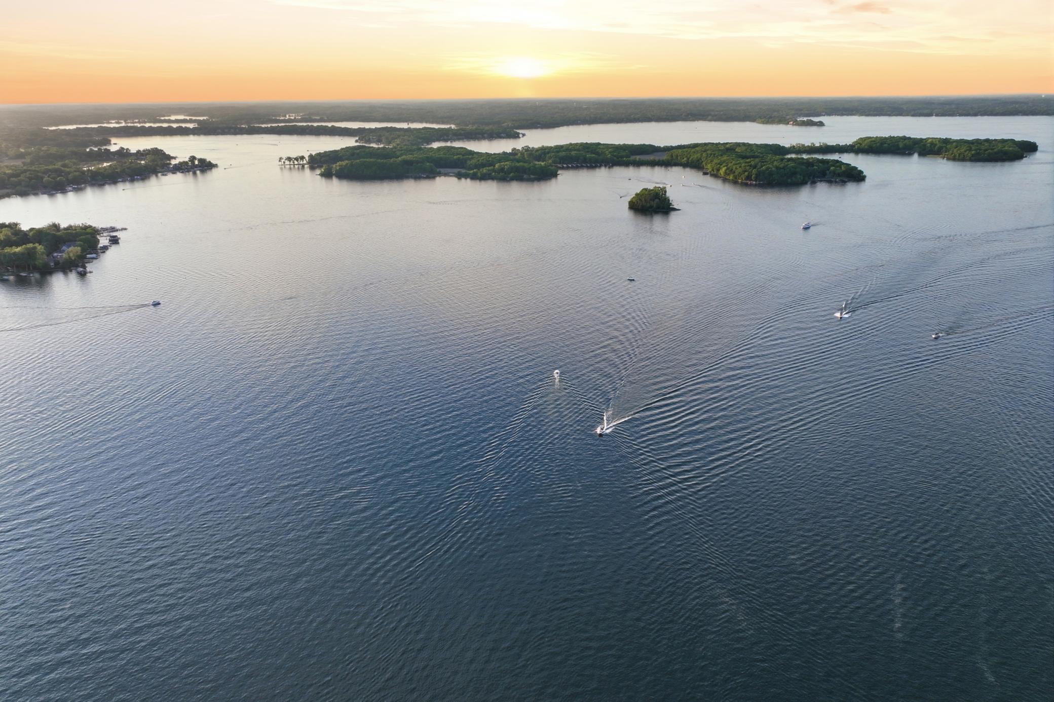Views of Echo Bay, Lower Lake South, Caribbean Marine, Big Island and Lafayette Bay