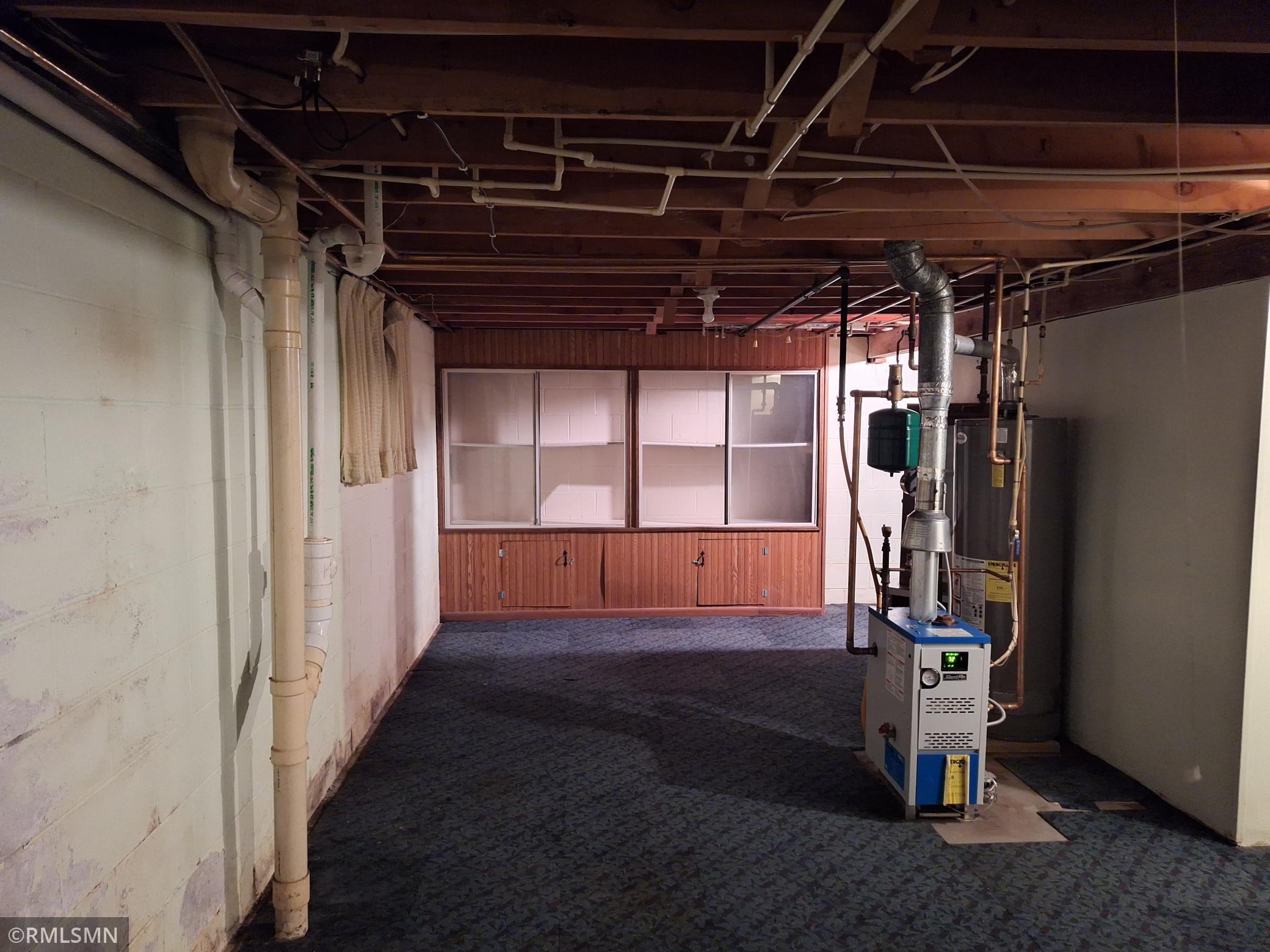 33. BR Basement1.jpg