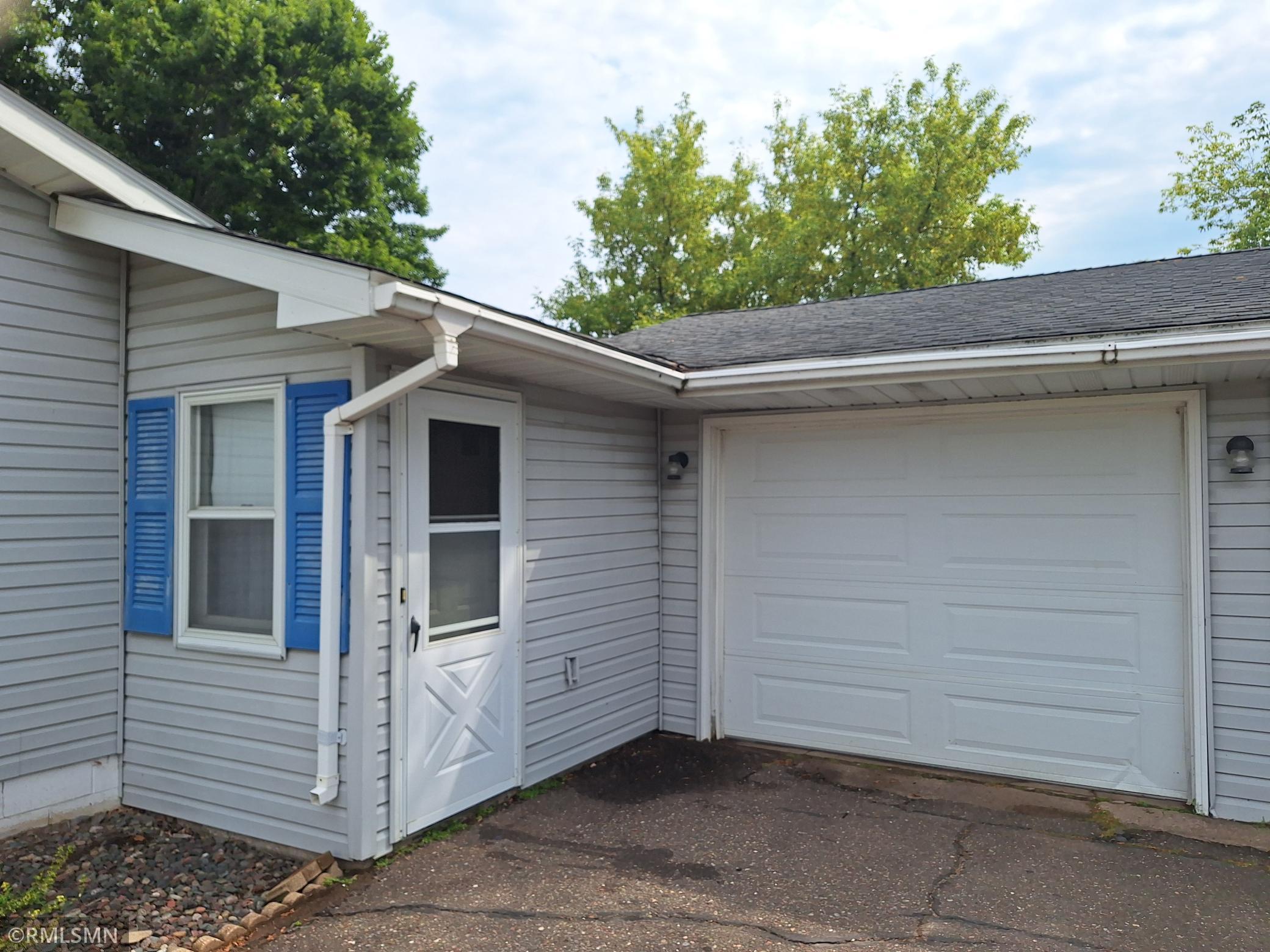 Outside Entry.jpg