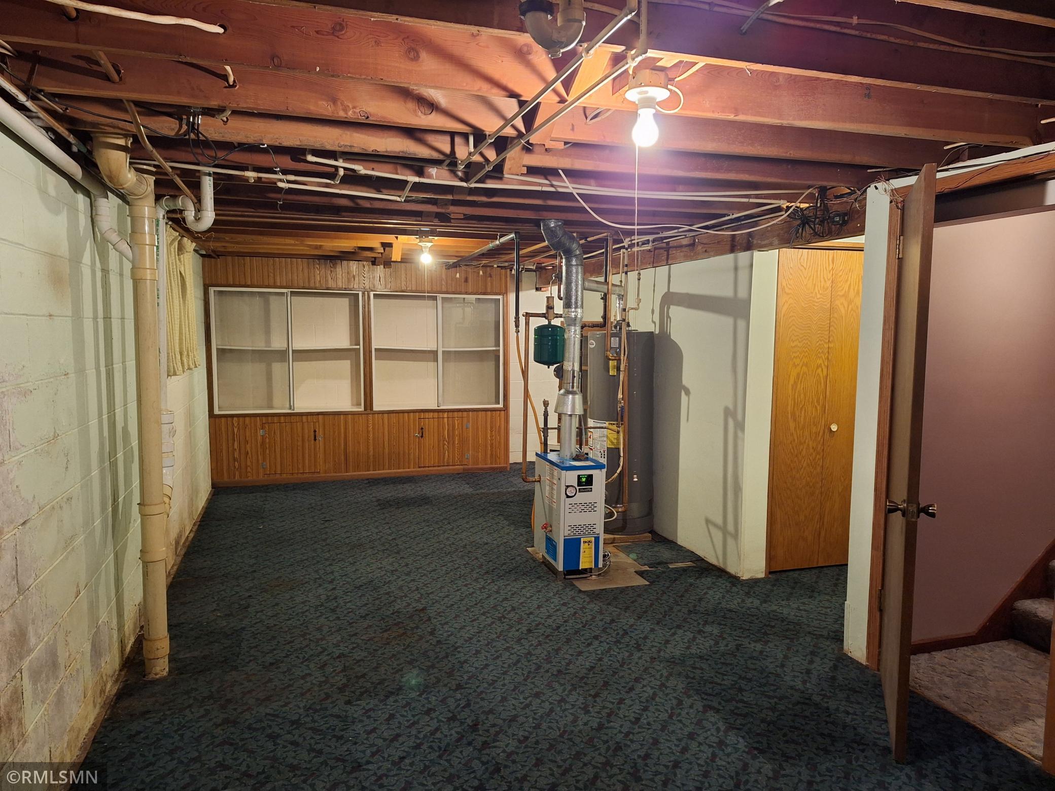 32.1 BR Basement.jpg