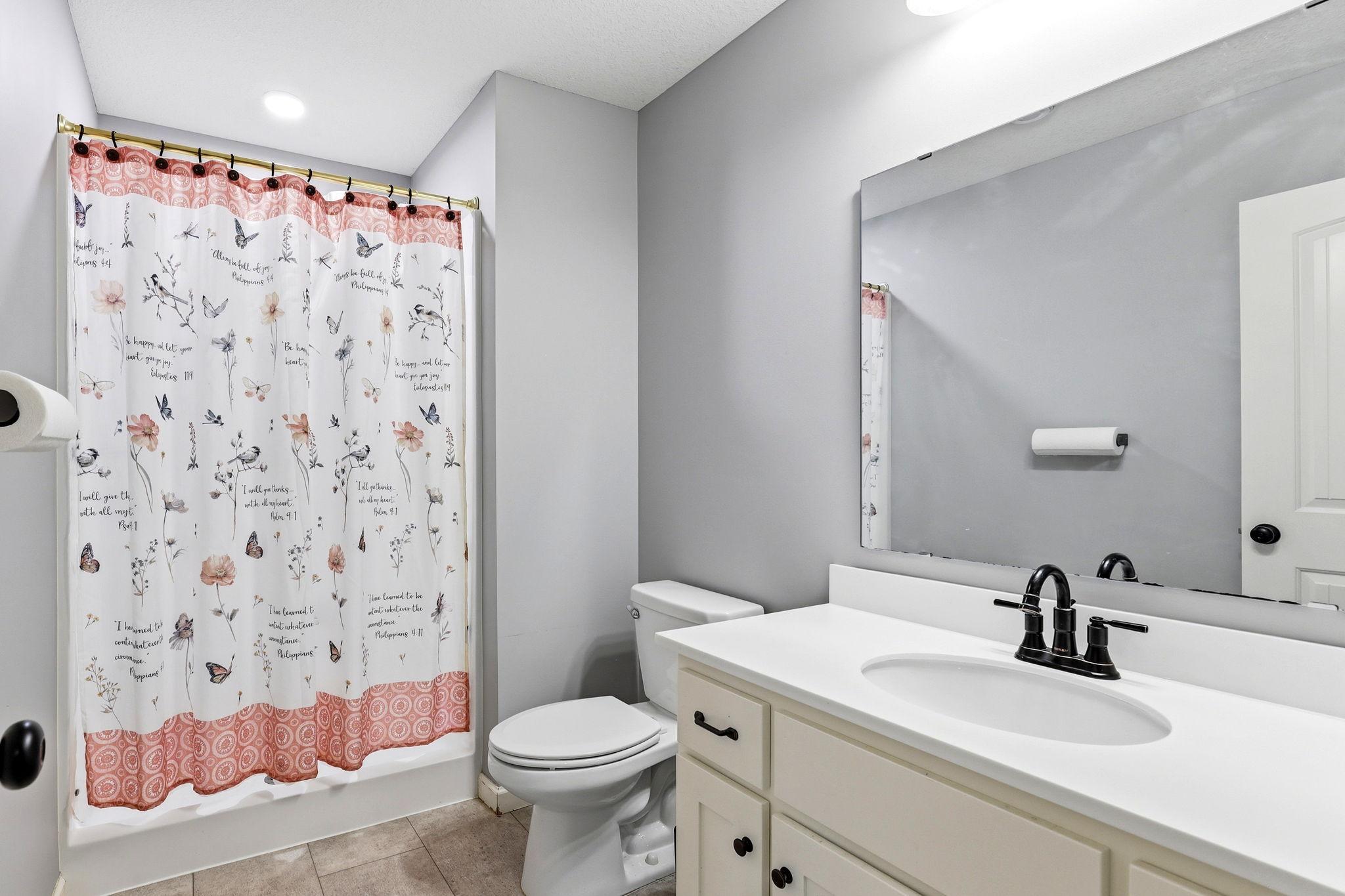 40-web-or-mls-15197-Snowy-Owl-St-NW-40.jpg