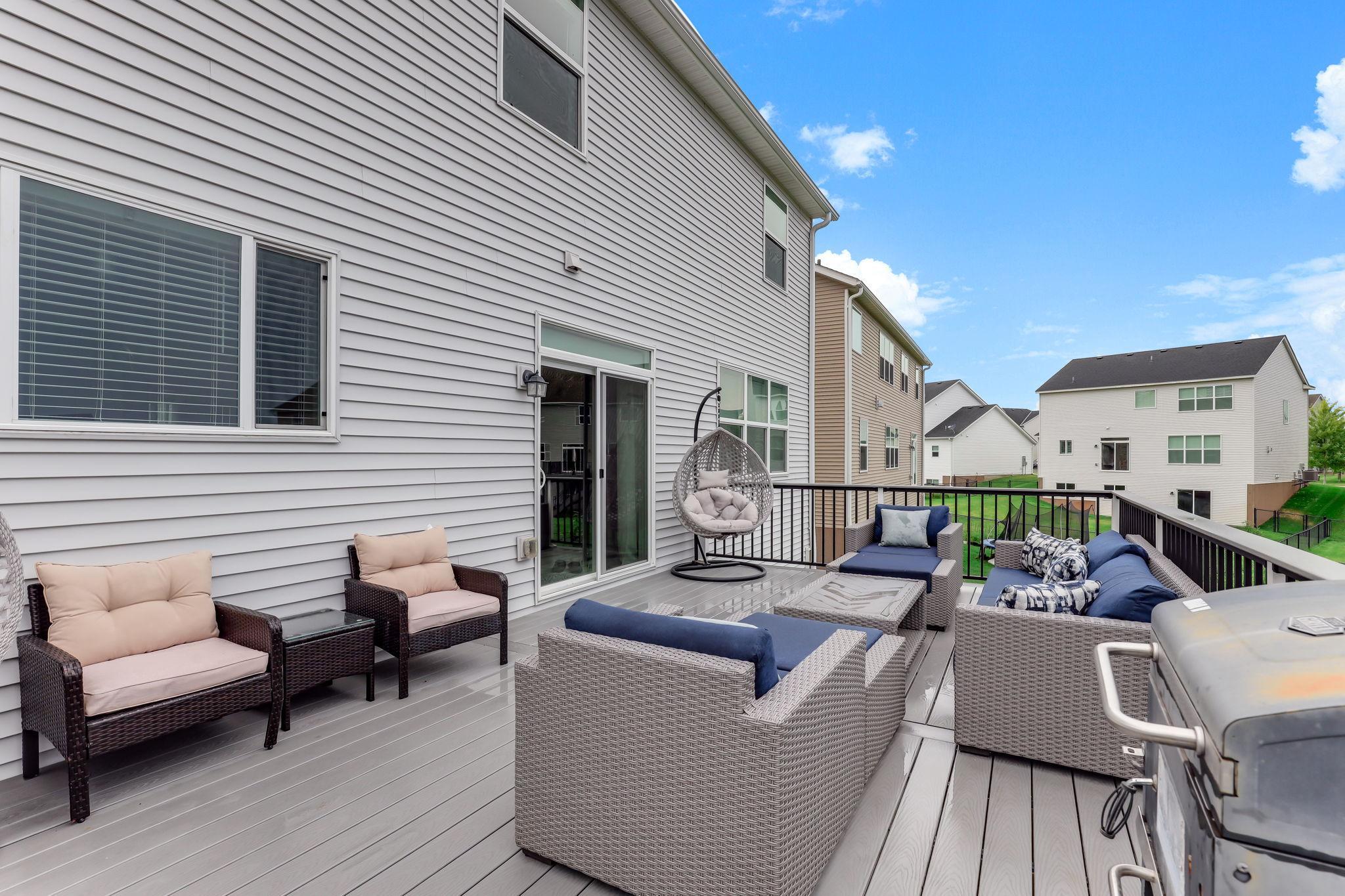 47-web-or-mls-15197-Snowy-Owl-St-NW-47.jpg