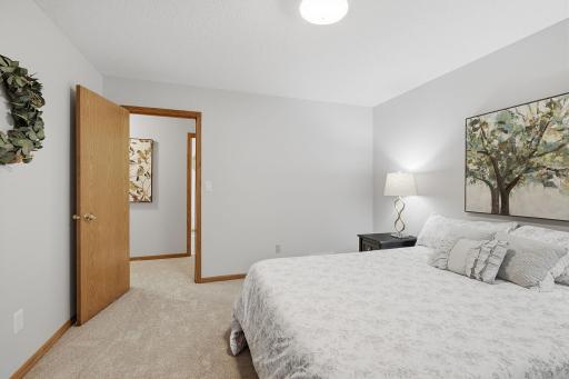 2810 26th Street NW, Rochester, MN 55901