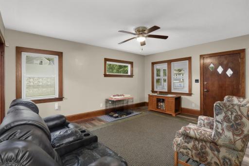 678 Hazel Street N, Saint Paul, MN 55119