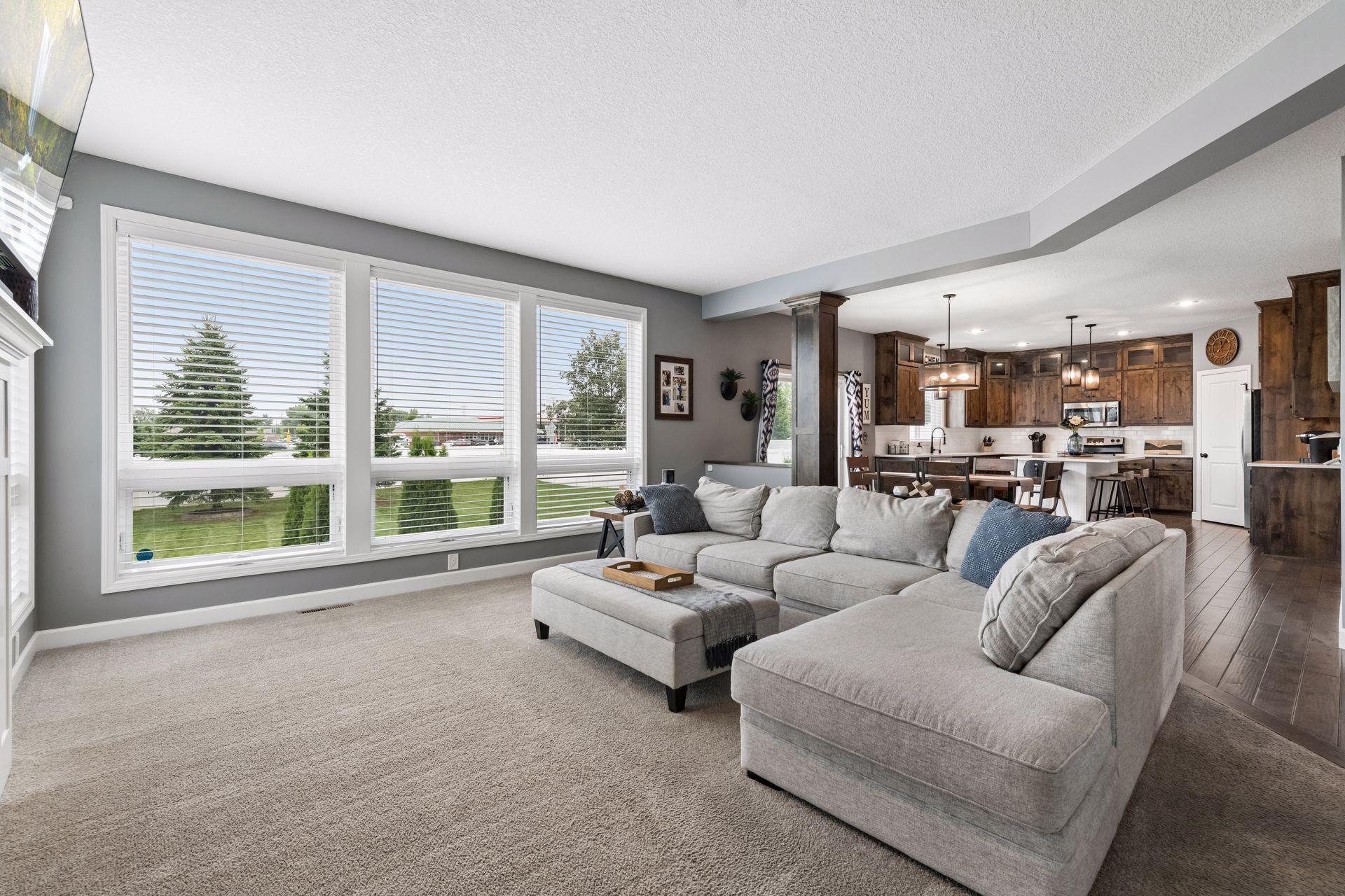 Open concept floor plan.