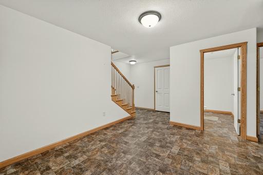 1908 Country View Drive, Saint Charles, MN 55972