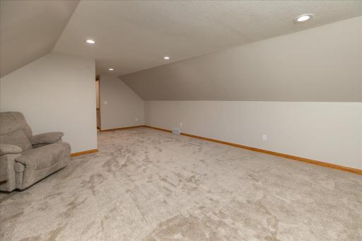 29-29-Bonus Room.jpg