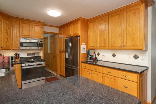 16-16-Kitchen.jpg