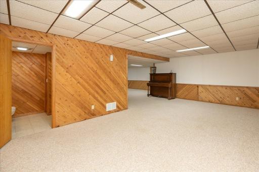 35-35-Family Room.jpg