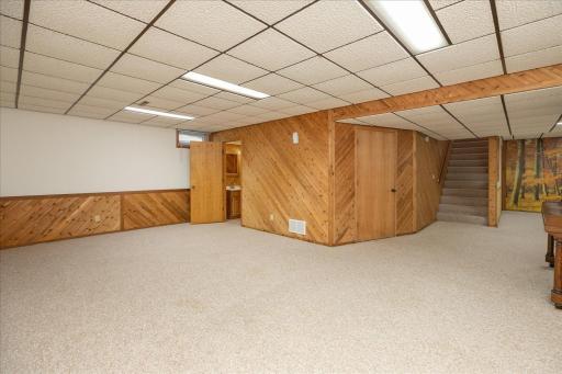 34-34-Family Room.jpg