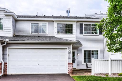 6452 158th Street W, Apple Valley, MN 55124