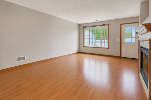 6452 158th Street W, Apple Valley, MN 55124