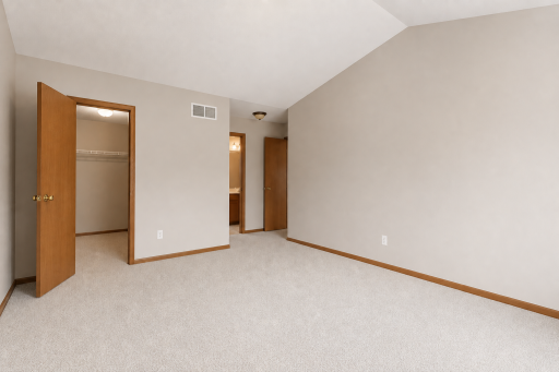 6452 158th Street W, Apple Valley, MN 55124