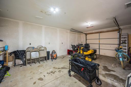 808 7th Street S, Saint James, MN 56081