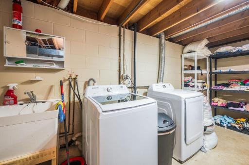 808 7th Street S, Saint James, MN 56081