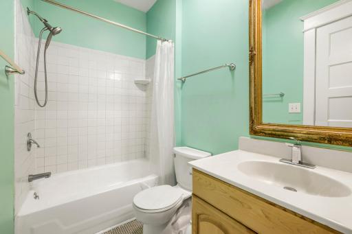 1664 Ashland Ave unit 3 - Print Quality - 012 - 12 Primary Bathroom.jpg