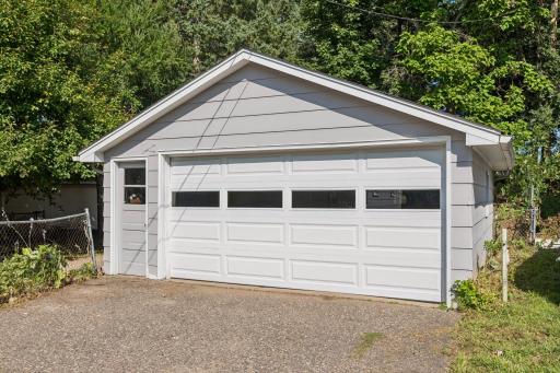 Oversized 2 car garage with additional storage
