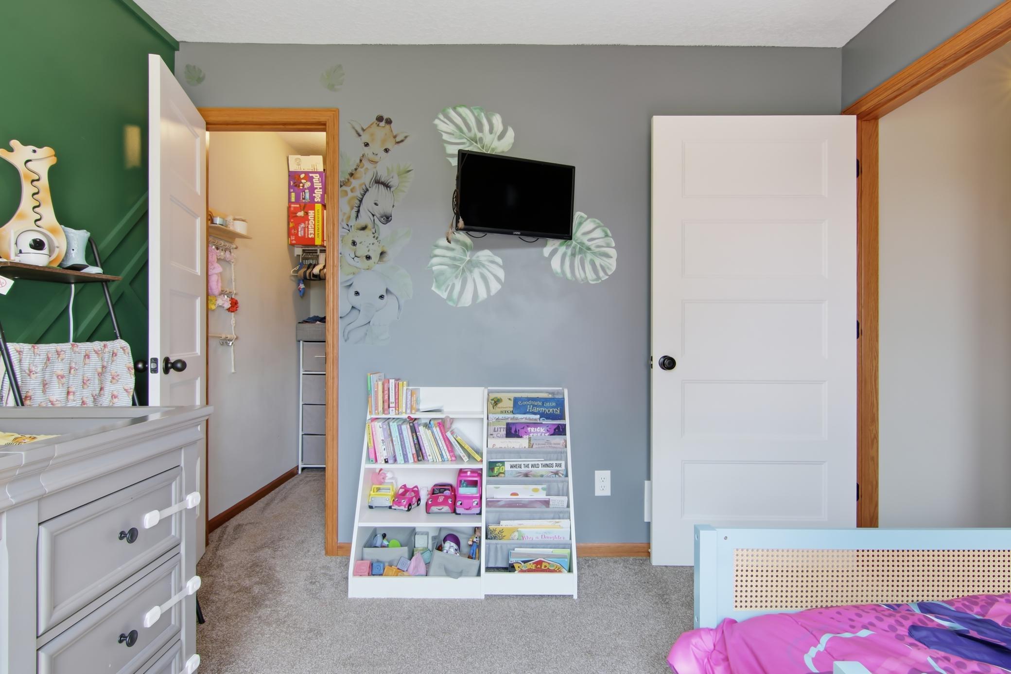 walk-in closet in 2nd bedroom also