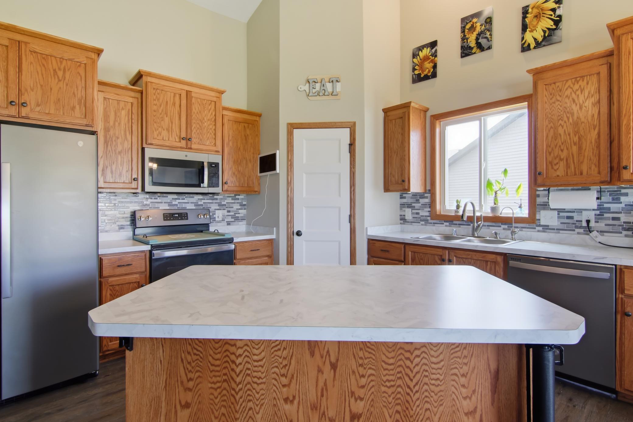 Kitchen Island and pantry!